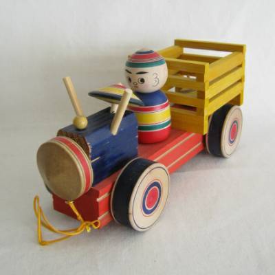 Yajiro Traditional Truck Pull Toy w/Tops